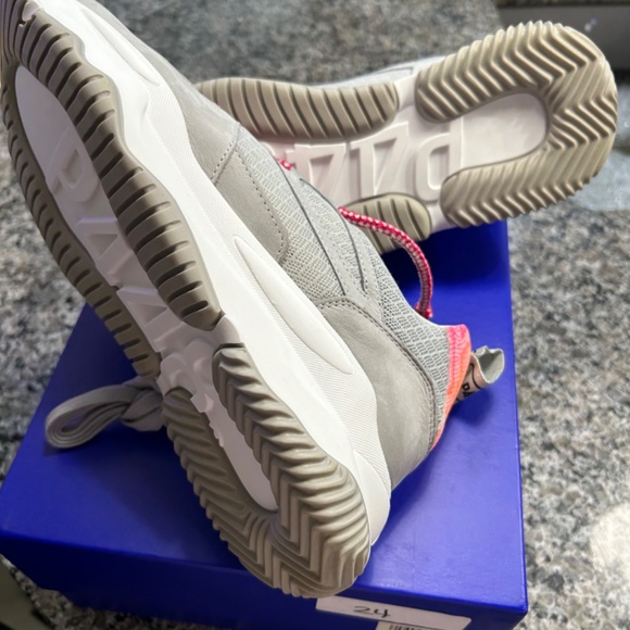 P448 Luke Chunky Sneakers Snakeskin Heel Shabby Gray EU39 - Picture 3 of 6